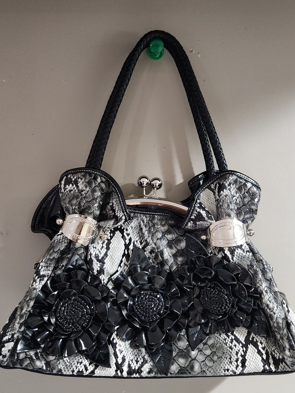 Y2k handbag grey snake print black